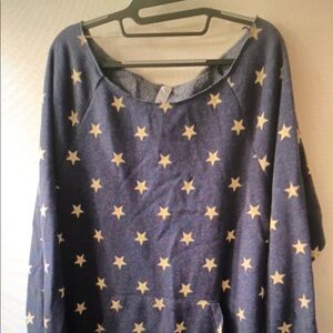 Star Patterned Blue Sweatshirt